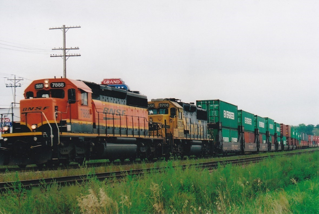 BNSF 7888 West